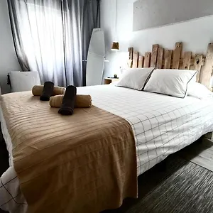 https://apartamento-vistafranca.1costadelsol.com