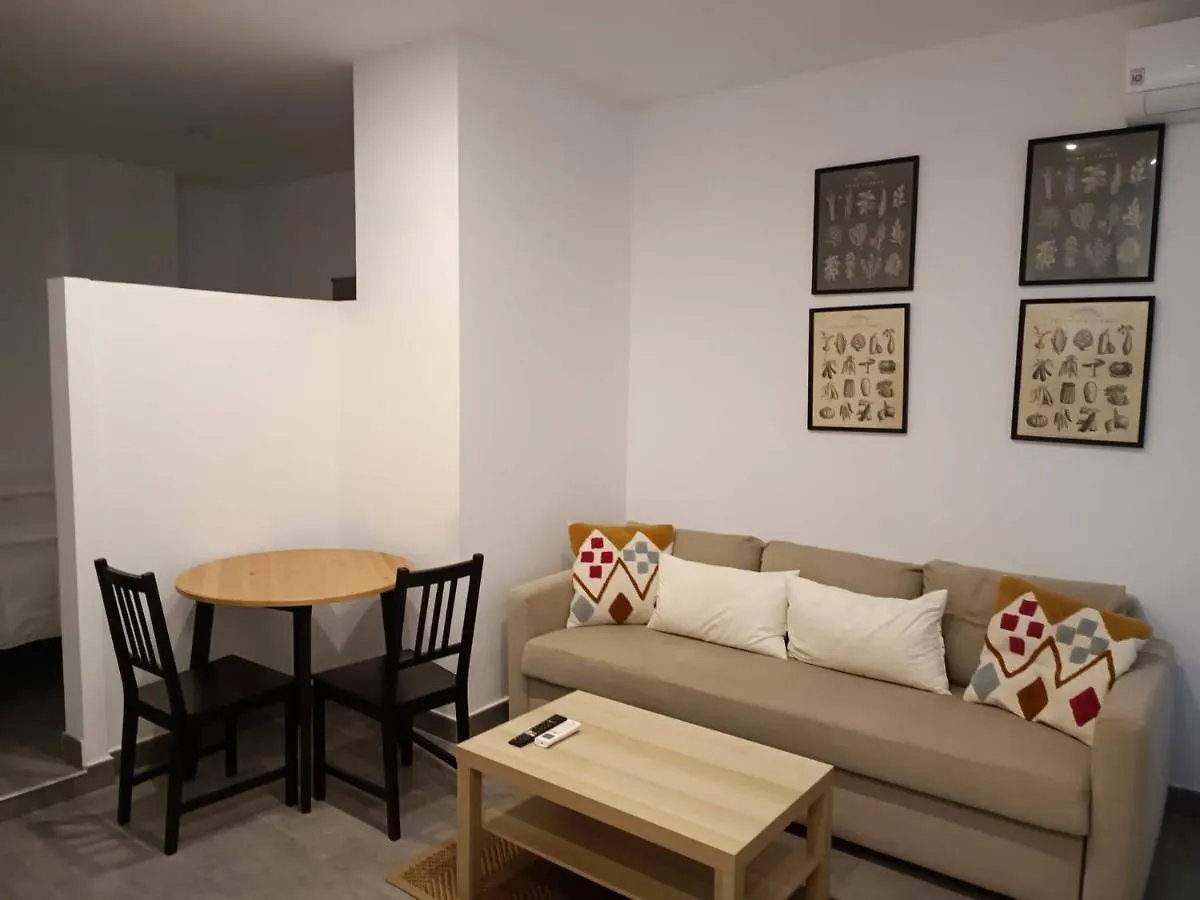 Complejo Pinta18 At1, At2 Y At3 Apartment Seville Spain