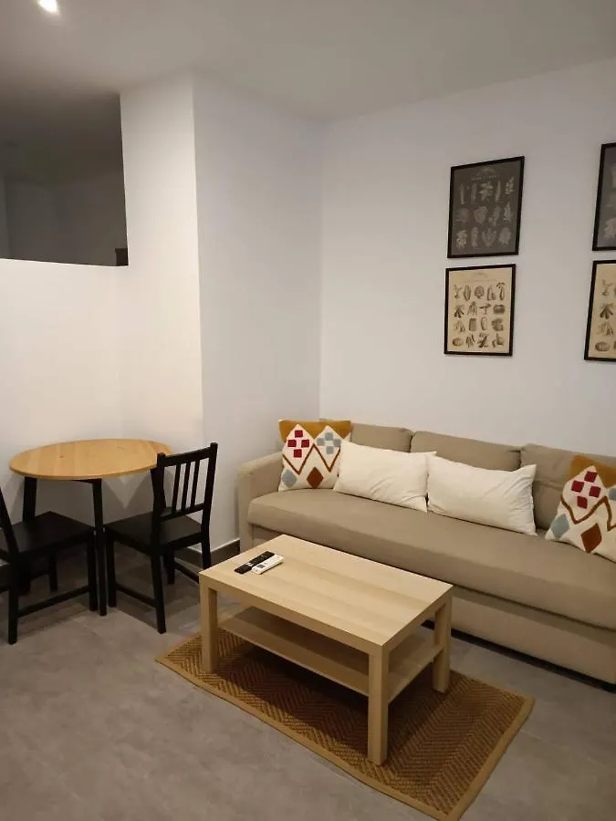 Complejo Pinta18 At1, At2 Y At3 Apartment Seville