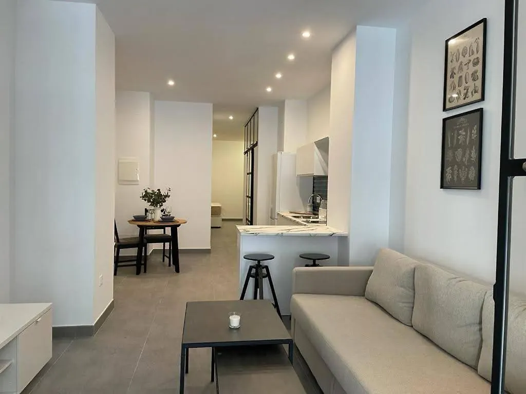 Apartament Complejo Pinta18 At1, At2 Y At3 Sewilla