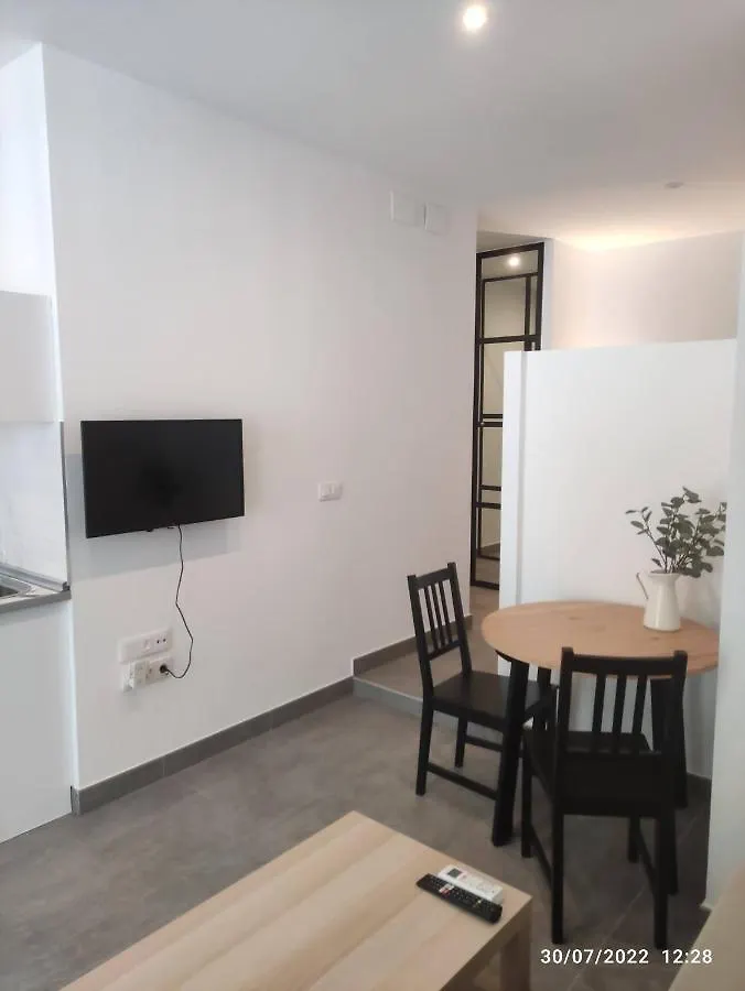 Apartament Complejo Pinta18 At1, At2 Y At3 Sewilla 0*,